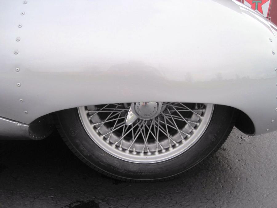 Детали экстерьера Lotus Eleven Le Mans (180) 1956 года  (фото 11 из 80)